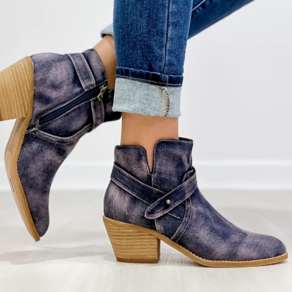 Corkys Denim Washed Blue Fed Up Ankle Western Horse Boot Shoe Blue Jean Women 7 - Picture 12 of 13